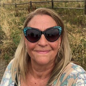 Meet your Posher, Patricia